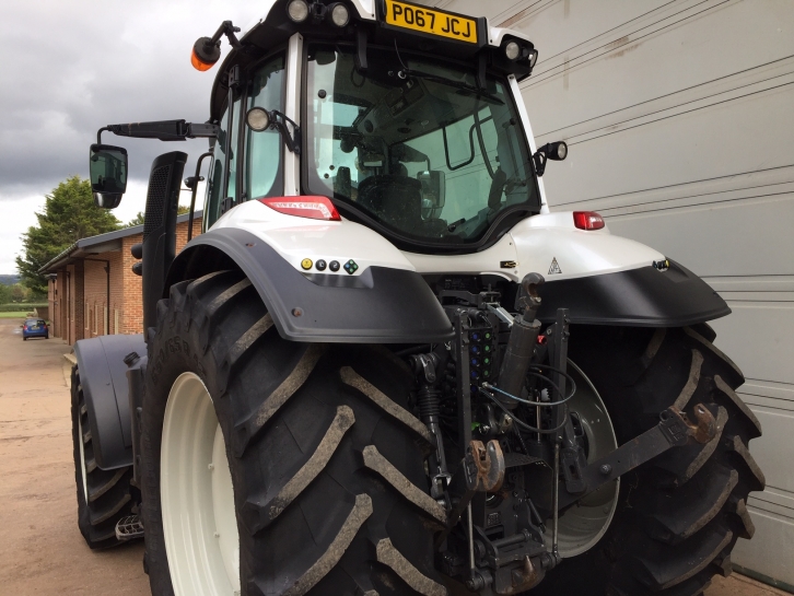 Valtra T174 Versu
