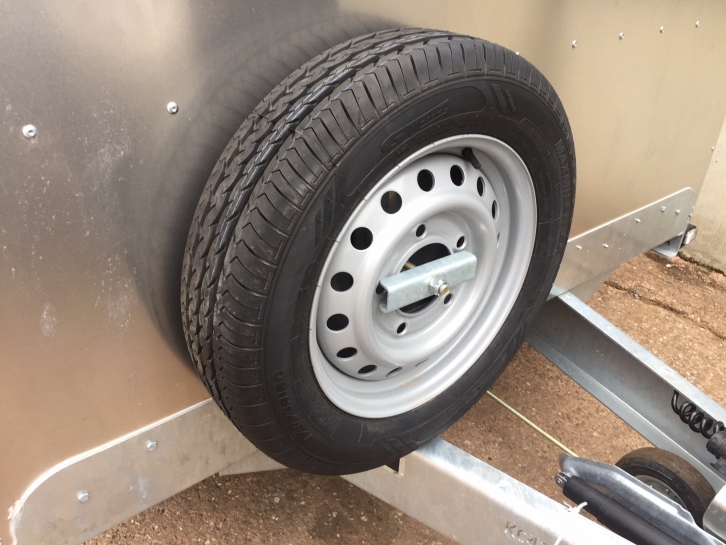 Ifor Williams TA510 trailer