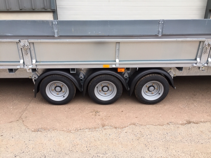 Ifor Williams LM206 trailer