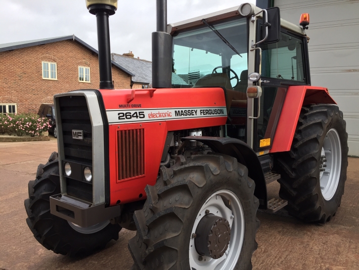 Massey Ferguson 2645 Electronic