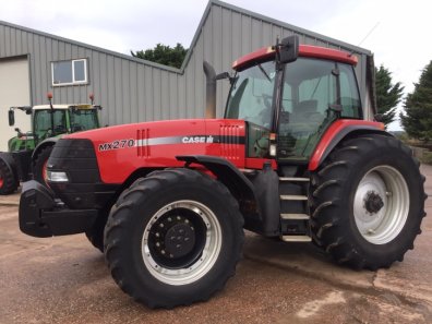 Case Magnum MX270