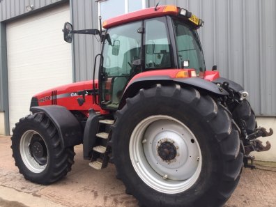 Case Magnum MX270