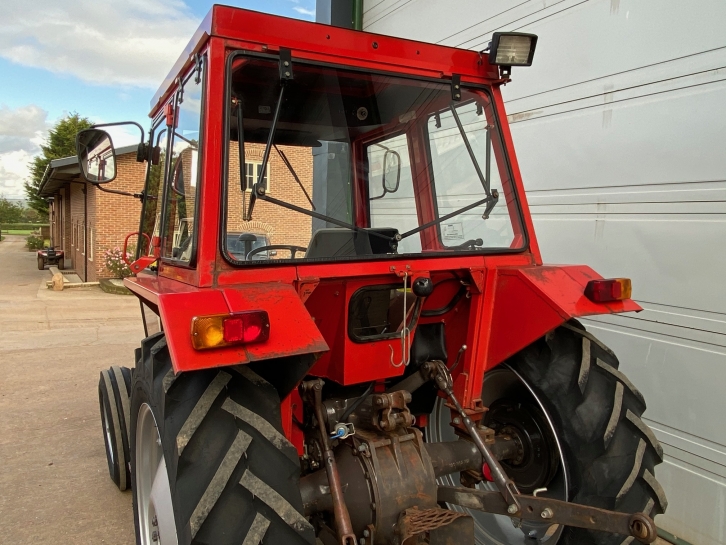 Massey Ferguson 240