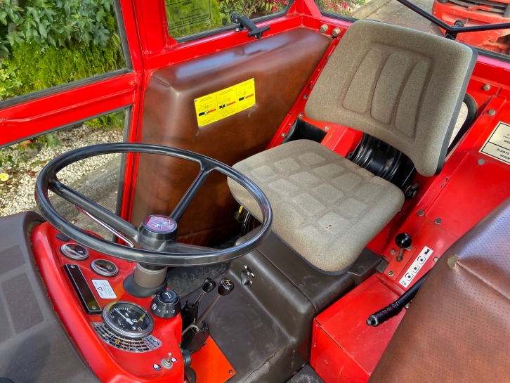 Massey Ferguson 240