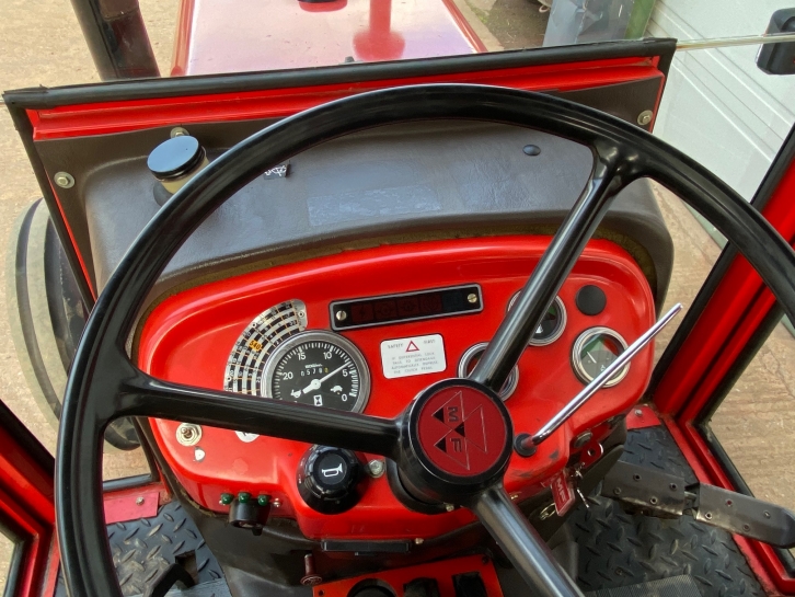 Massey Ferguson 240