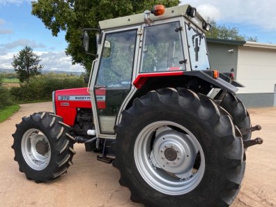 Massey Ferguson 372