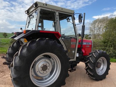 Massey Ferguson 372