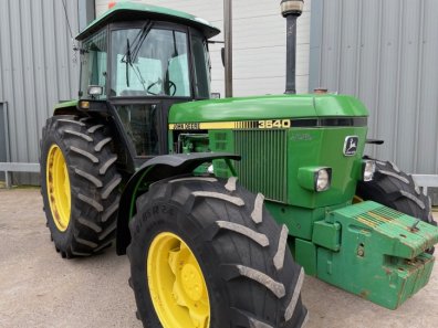 John Deere 3640