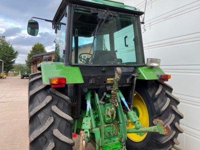 John Deere 3640