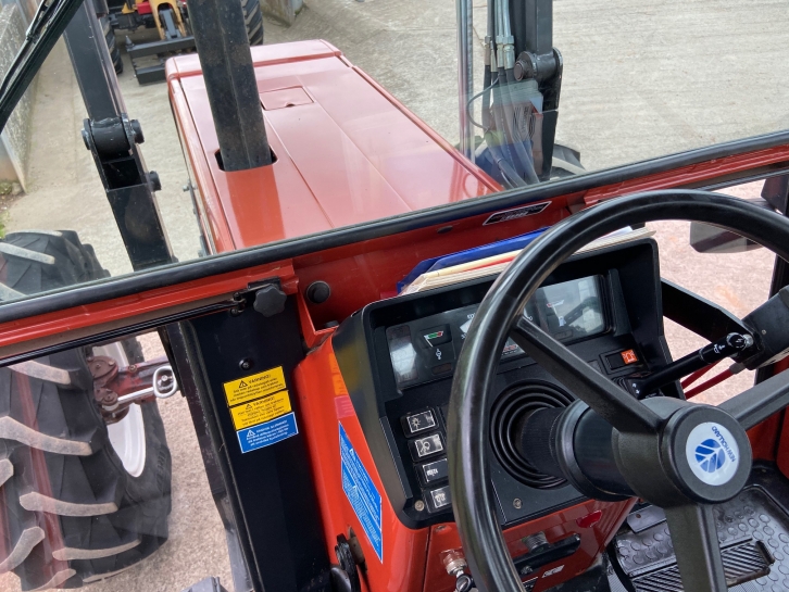 New Holland 110-90