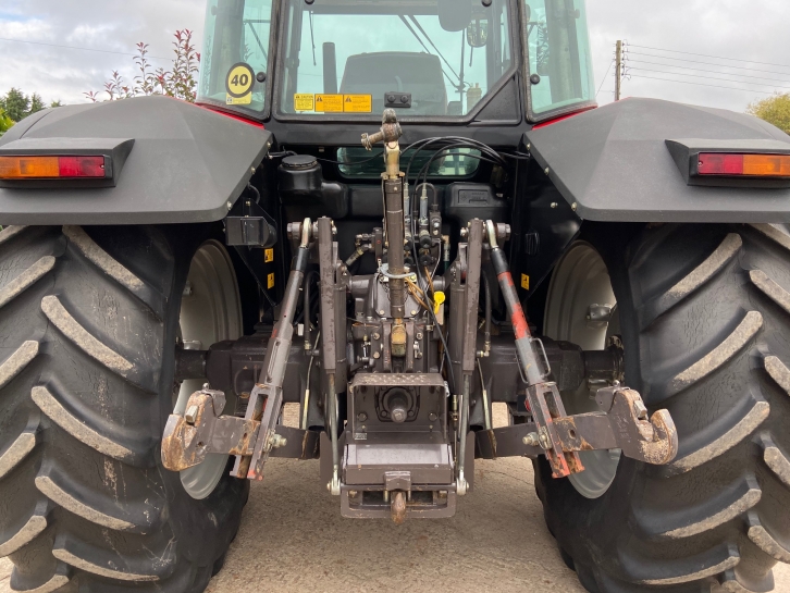 Massey Ferguson 6180