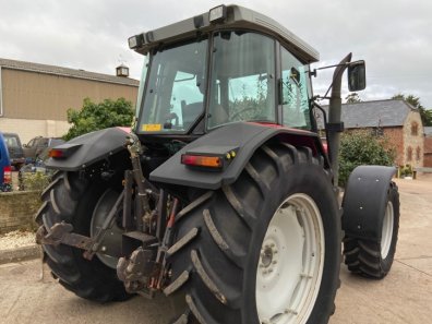Massey Ferguson 6180