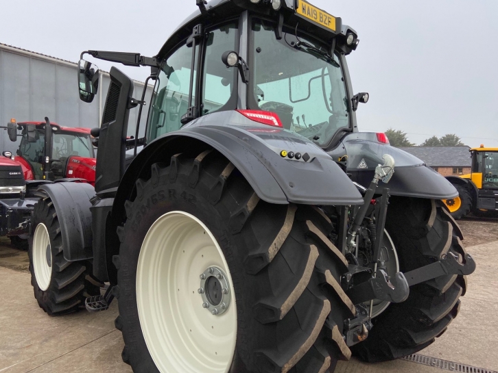 Valtra T194 Active