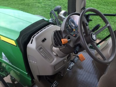 John Deere 6170R