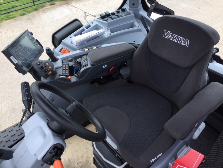 Valtra T234 Direct