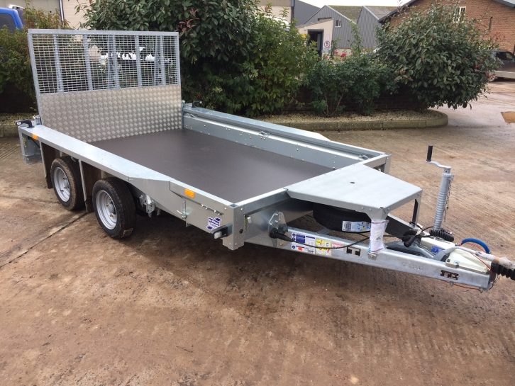 Ifor Williams GX106 plant trailer