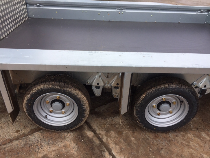 Ifor Williams GX106 plant trailer