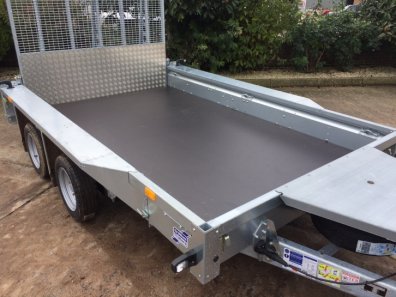 Ifor Williams GX106 plant trailer