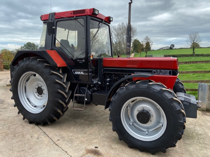 Case 1056XL