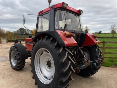 Case 1056XL