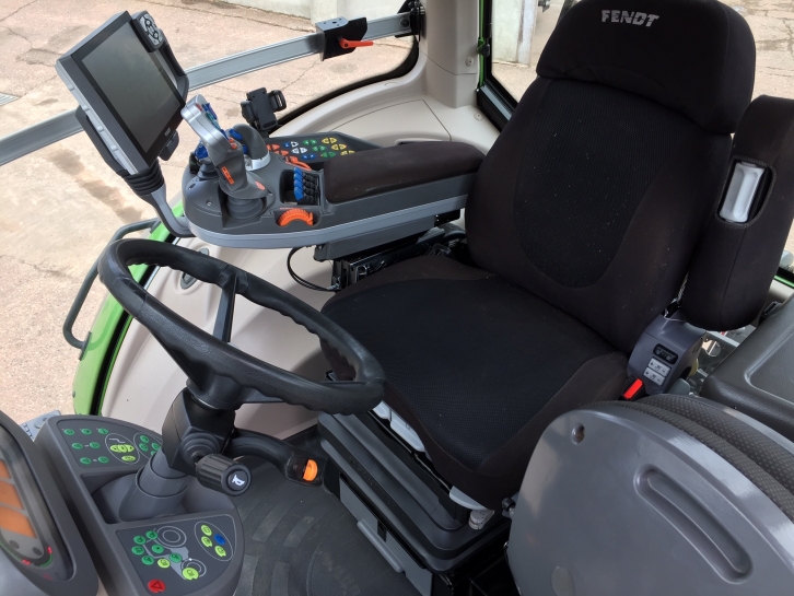 Fendt 828 Profi-Plus