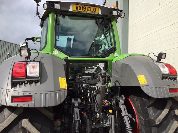 Fendt 828 Profi-Plus