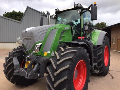 Fendt 828 Profi-Plus