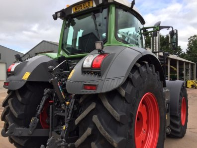 Fendt 828 Profi-Plus