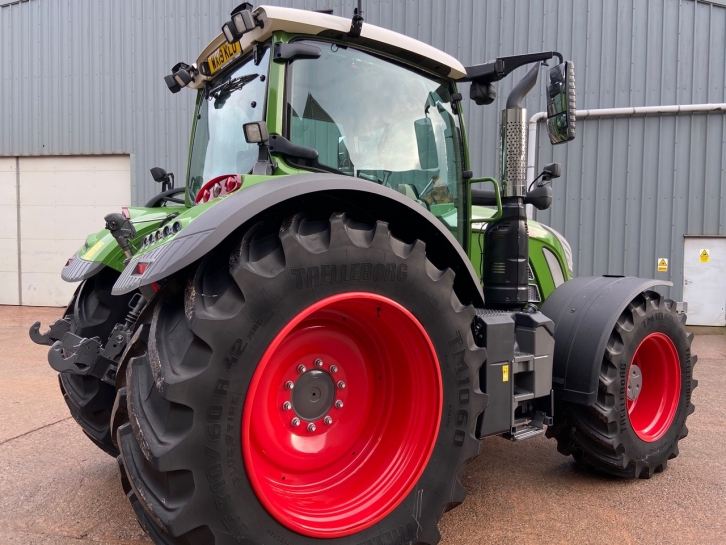 Fendt 724 Profi-Plus