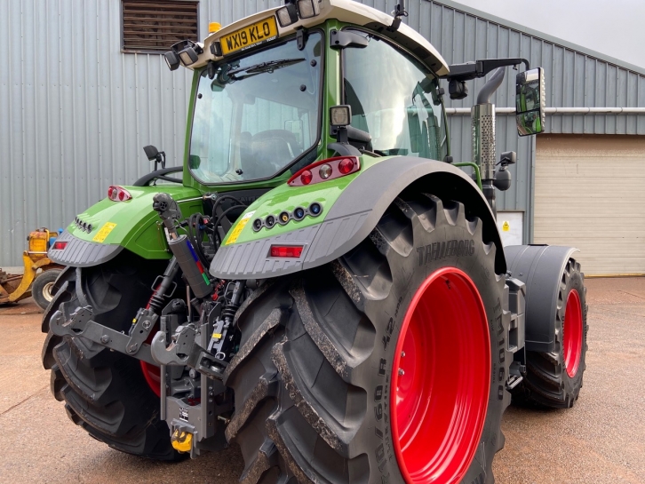 Fendt 724 Profi-Plus