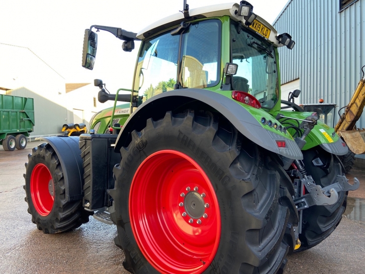 Fendt 724 Profi-Plus