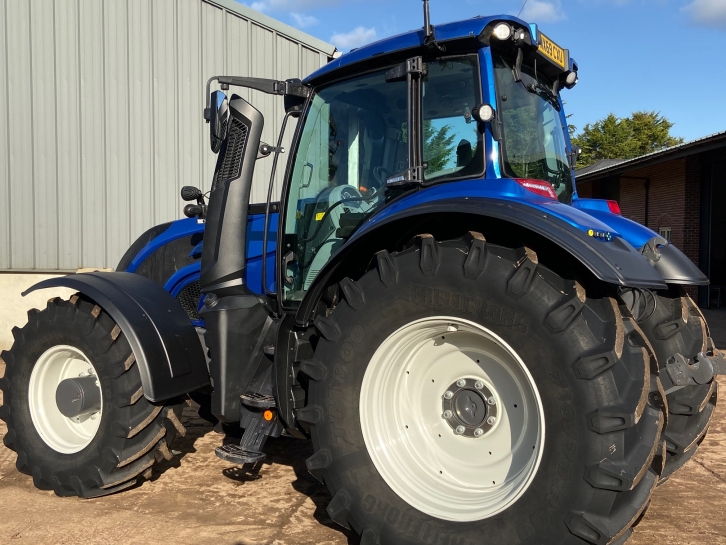 Valtra T234 Direct