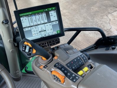 John Deere 6250R