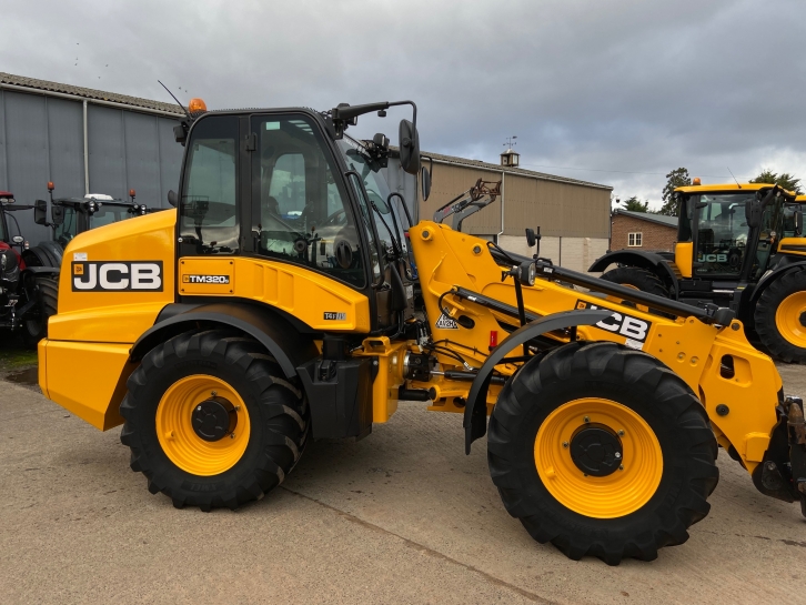 JCB 320S