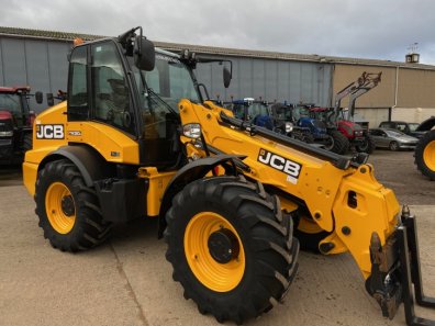 JCB 320S