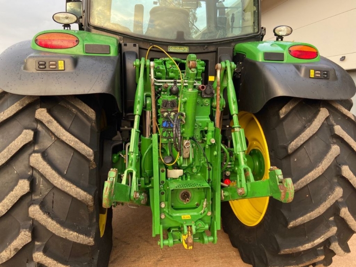 John Deere 6155R