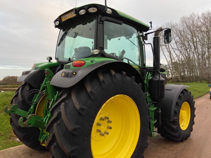 John Deere 6155R
