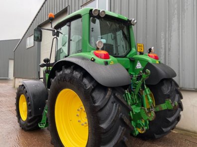 John Deere 6630