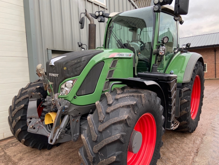 Fendt 724 Profi-Plus