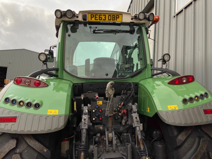Fendt 724 Profi-Plus