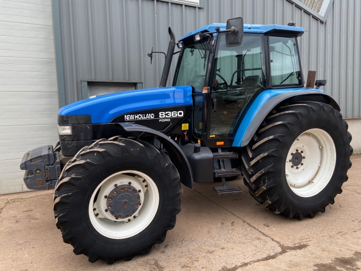 New Holland 8360