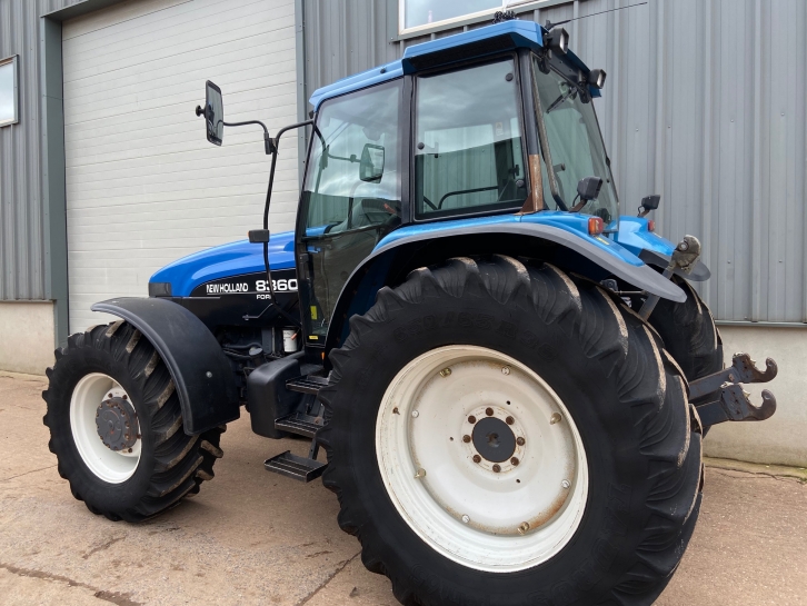 New Holland 8360