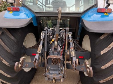 New Holland 8360