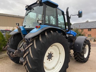 New Holland 8360