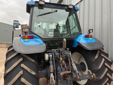 New Holland 8360