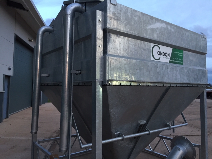 Condon 5 Ton feed bin