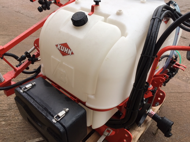 Kuhn Actis P300 sprayer