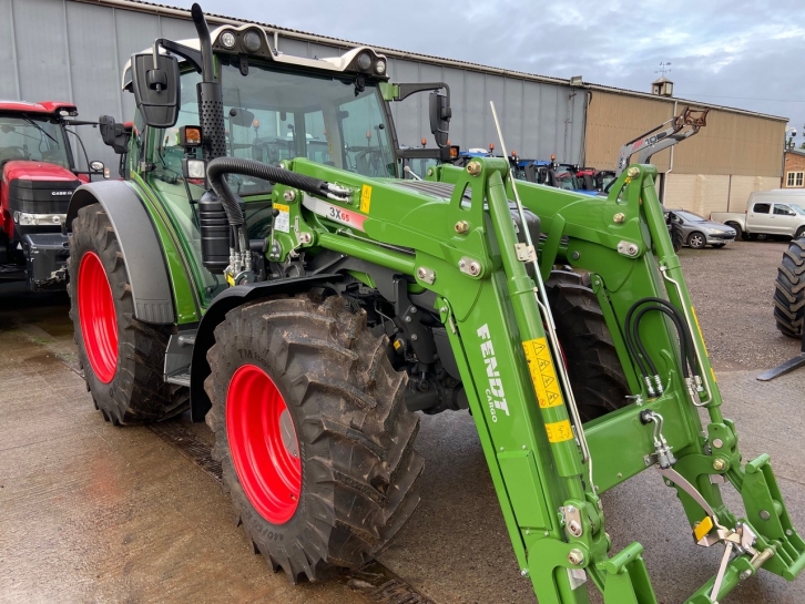 Fendt 211 S