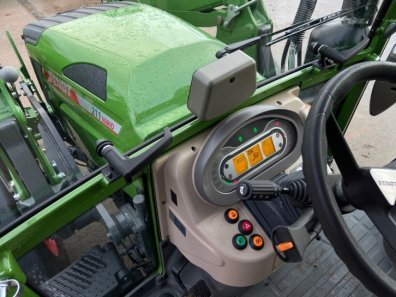 Fendt 211 S