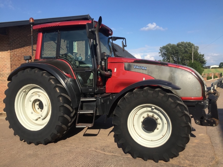 Valtra T190